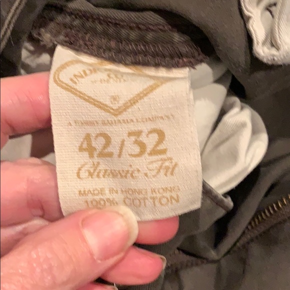 Men’s size 42x32 pants - Picture 3 of 3